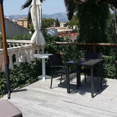 The Green House - Adults Only Apartment Palma de Mallorca